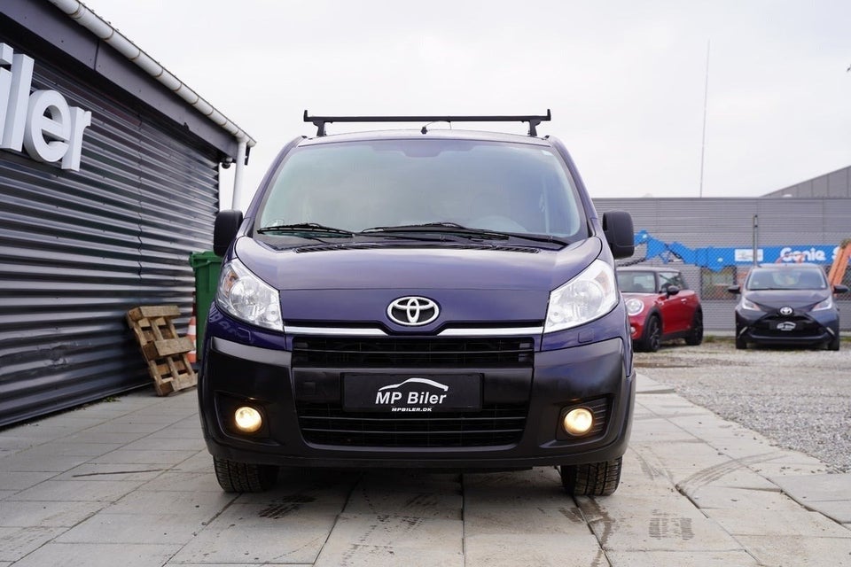 Toyota ProAce 2,0 D 128 T2 L2H1 4d