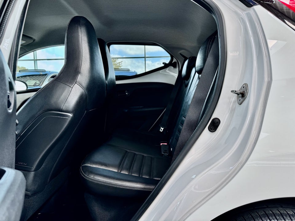 Toyota Aygo 1,0 VVT-i x-cellence 5d