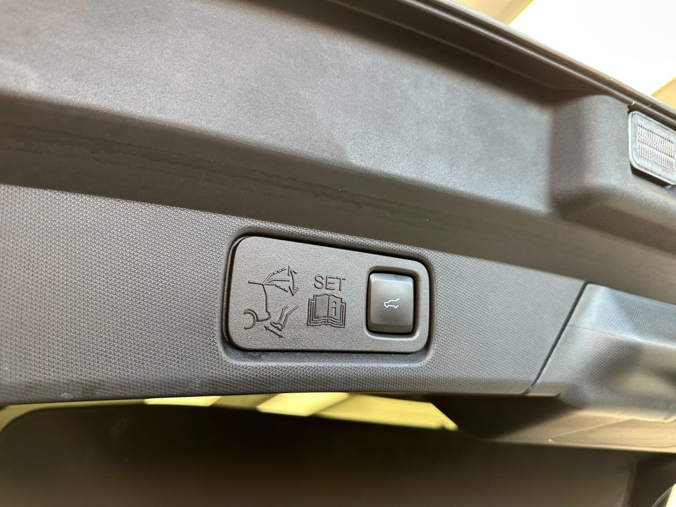 Ford Mustang Mach-E 75 Standard Range 5d