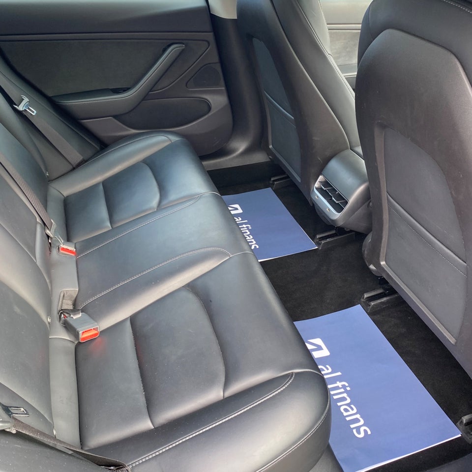 Tesla Model 3 Performance AWD 4d