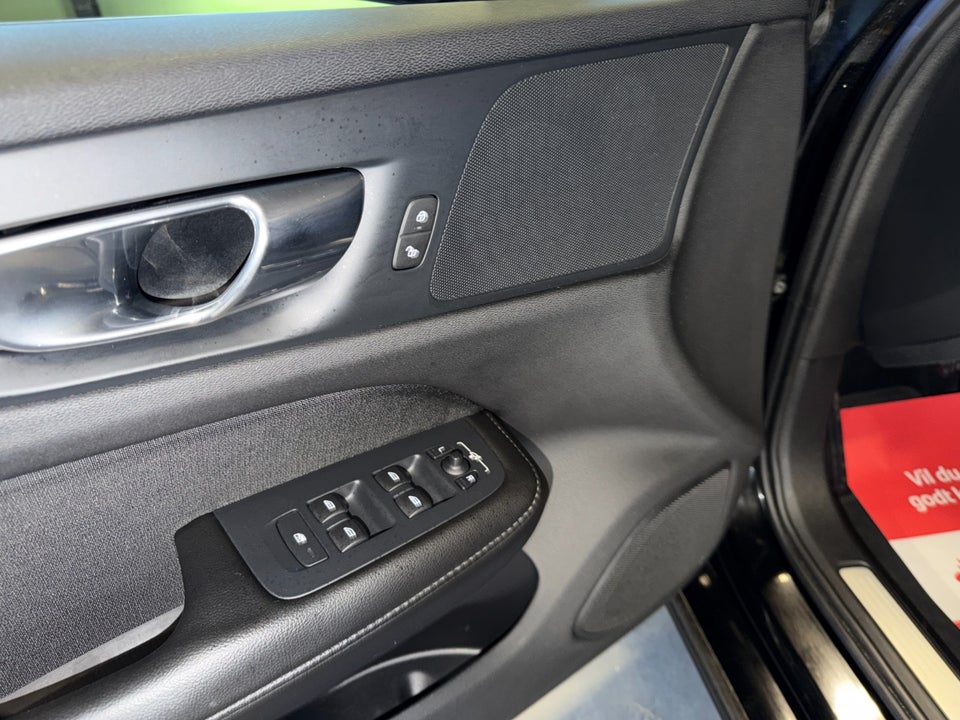 Volvo V60 2,0 D4 190 Momentum aut. 5d