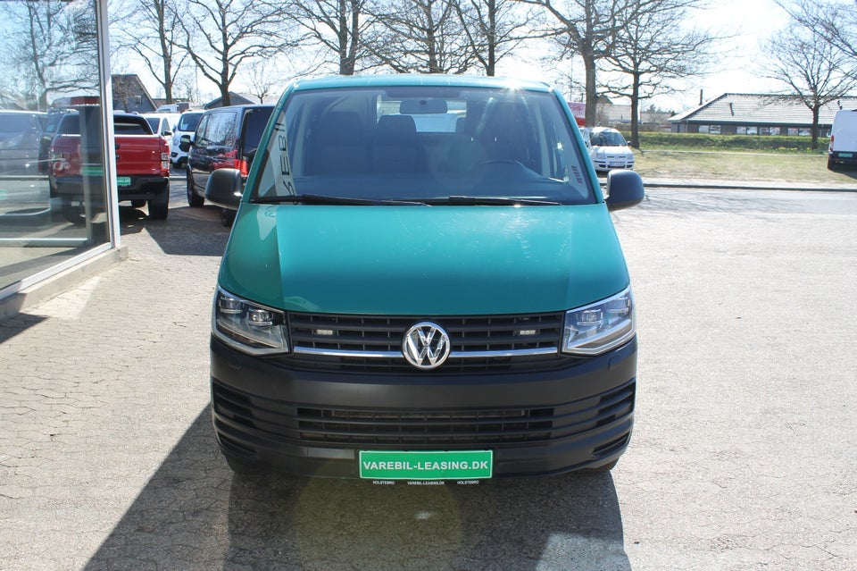 VW Transporter 2,0 TDi 204 Kassevogn kort