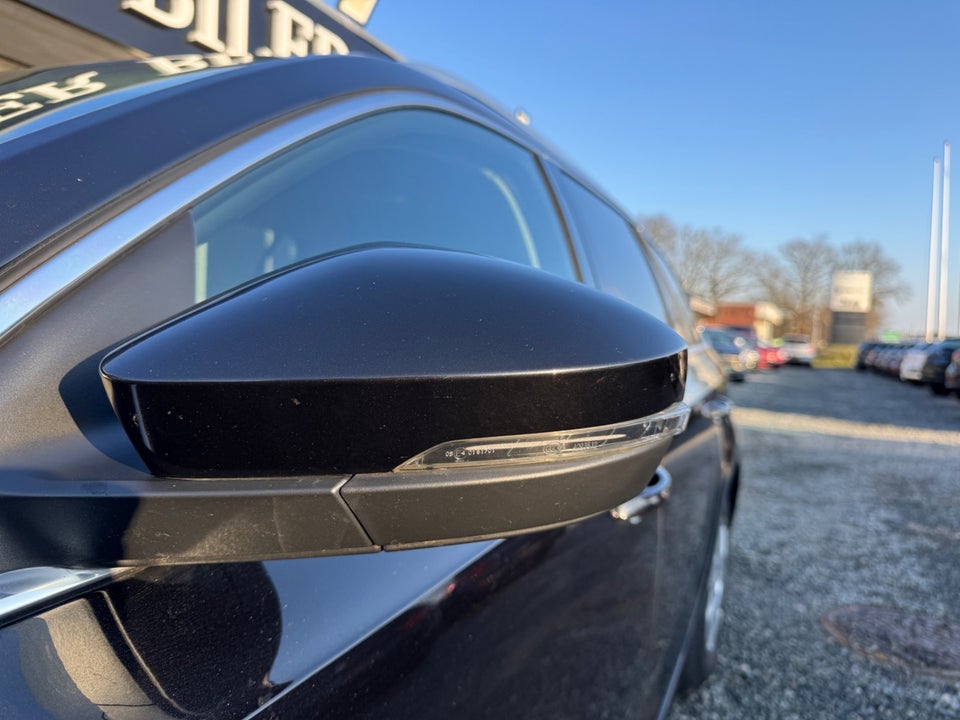 Skoda Octavia 1,6 TDi 110 Style Combi DSG 5d