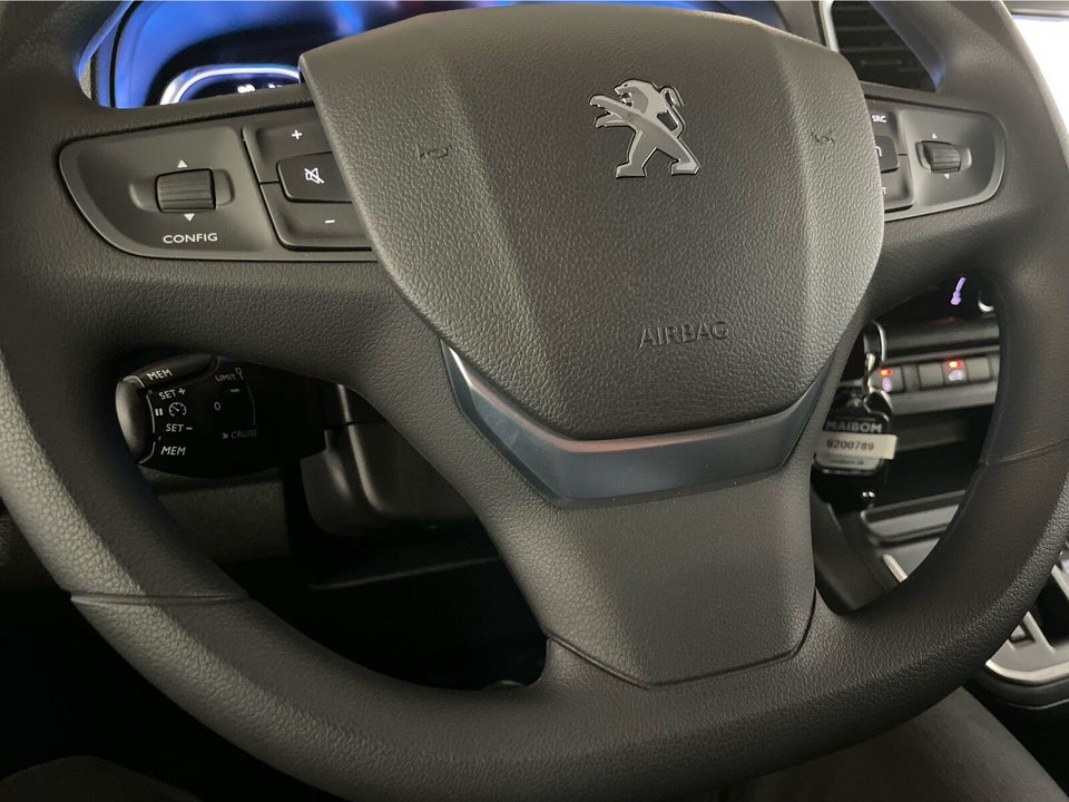 Peugeot e-Expert 75 L3 Premium Van