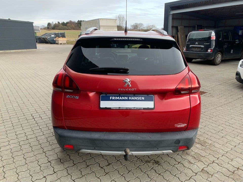 Peugeot 2008 1,6 BlueHDi 100 Allure Sky 5d