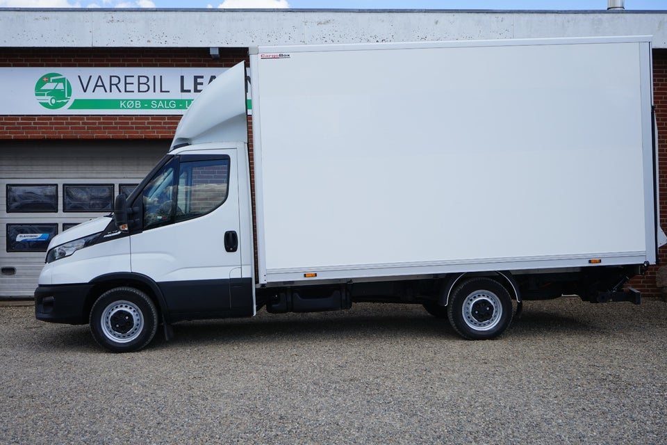 Iveco Daily 2,3 35S14 Alukasse m/lift AG8 2d