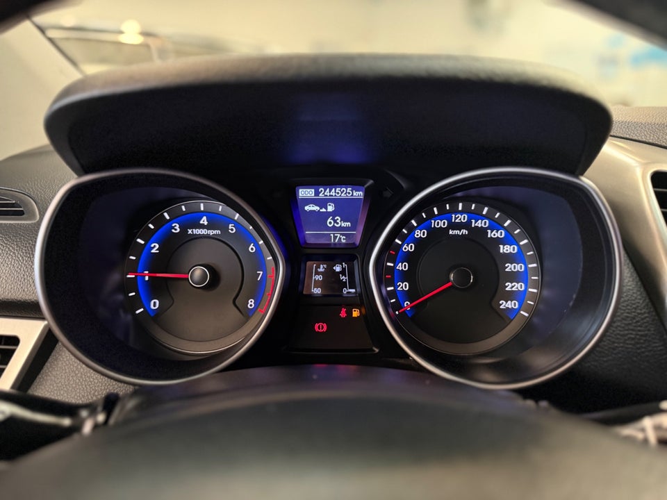 Hyundai i30 1,6 GDi Comfort Eco 5d