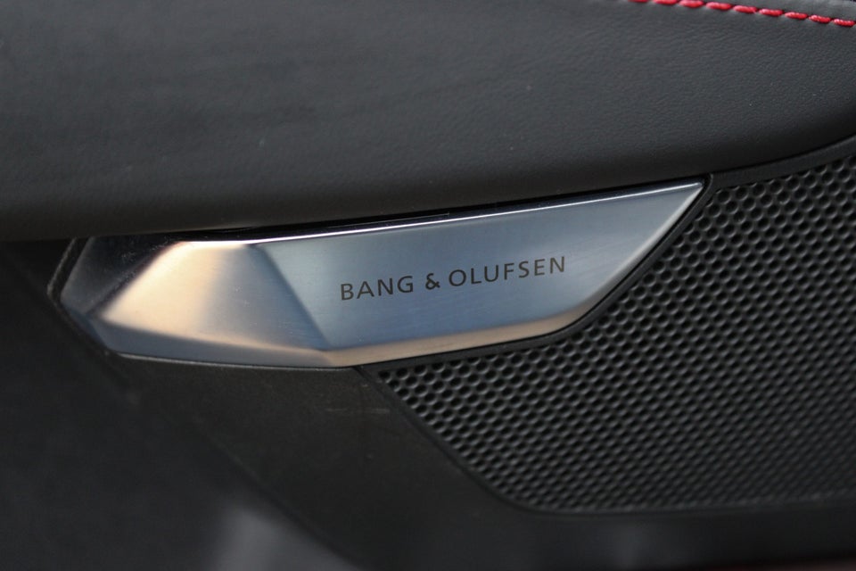 Audi RS e-tron GT quattro 4d