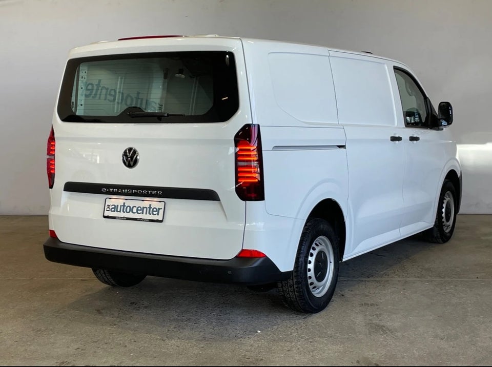VW e-Transporter Comfort Kassevogn SWB