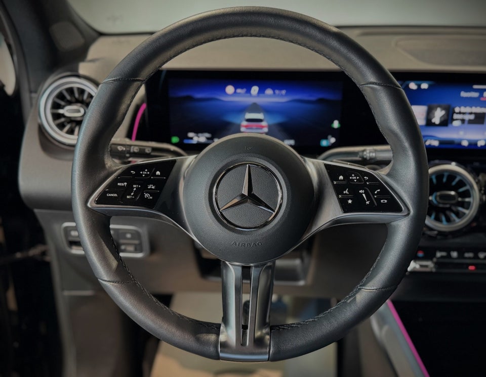 Mercedes EQB350 Progressive Advance Plus 4Matic 7prs 5d