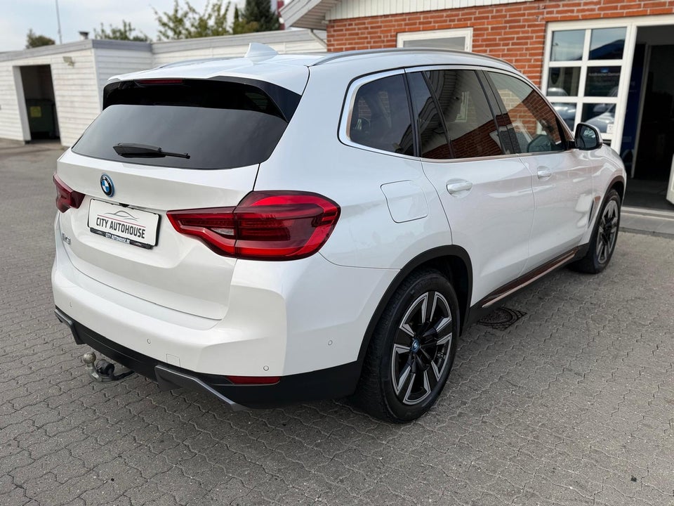 BMW iX3 Charged Impressive 5d