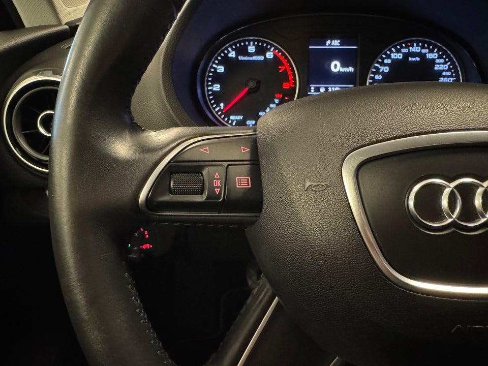 Audi A3 1,2 TFSi 110 Ambiente Sportback 5d