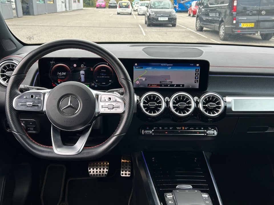 Mercedes EQB300 AMG Line 4Matic 5d