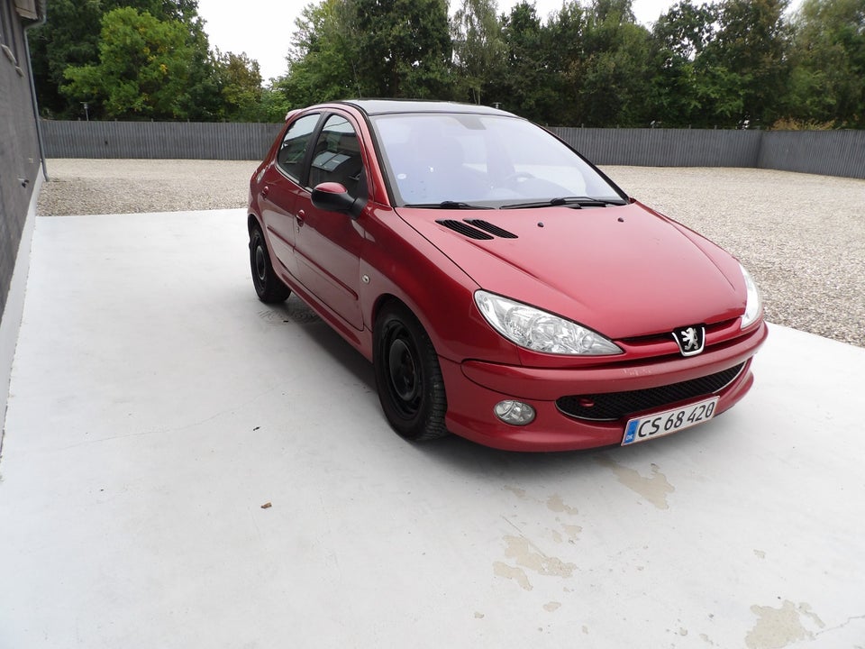 Peugeot 206 1,6 S-line 5d