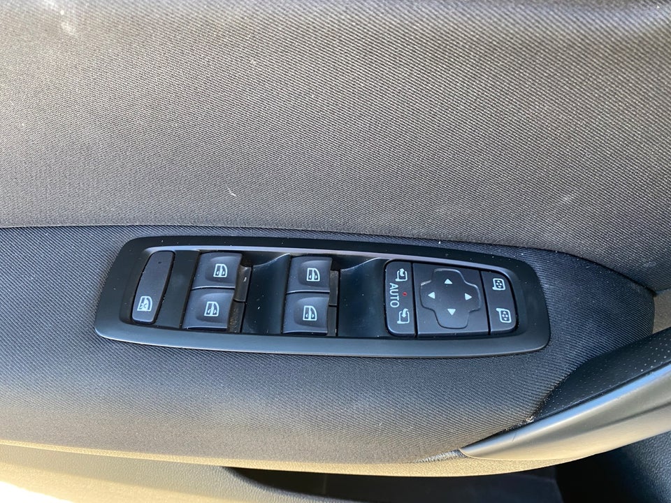 Renault Megane IV 1,5 dCi 115 Bose Edition Sport Tourer EDC Van 5d