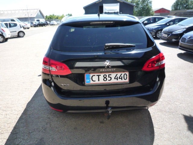 Peugeot 308 1,5 BlueHDi 130 Allure+ SW 5d