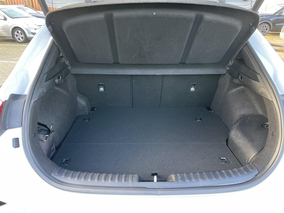 Kia XCeed 1,6 PHEV Upgrade Intro DCT 5d