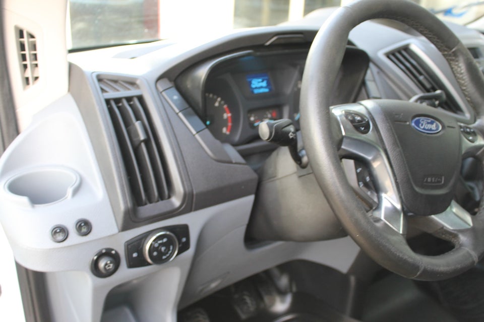 Ford Transit 350 L2 Chassis 2,0 TDCi 130 Trend H1 RWD