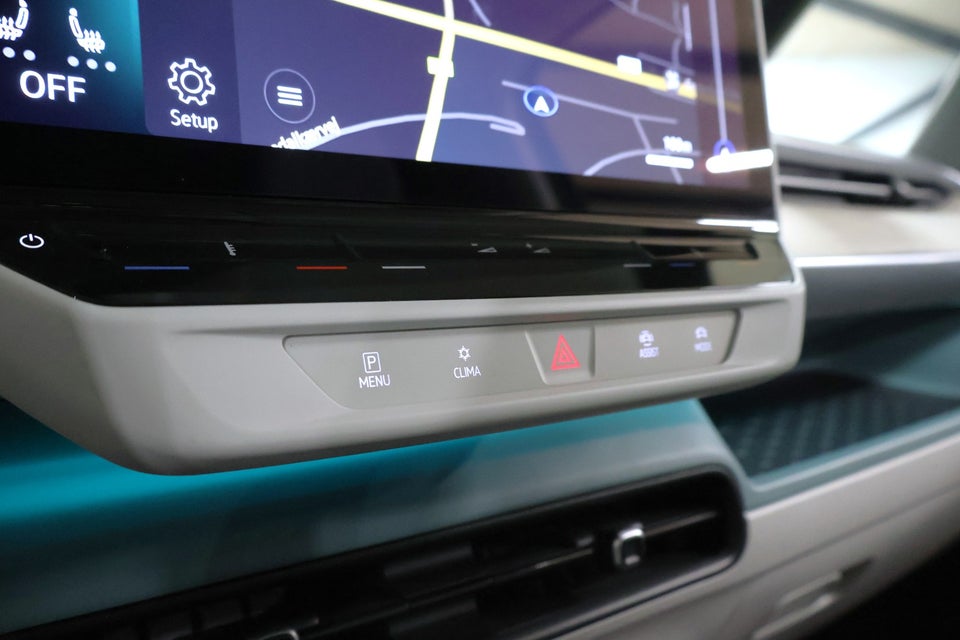 VW ID.Buzz 77 Pro SWB 5d