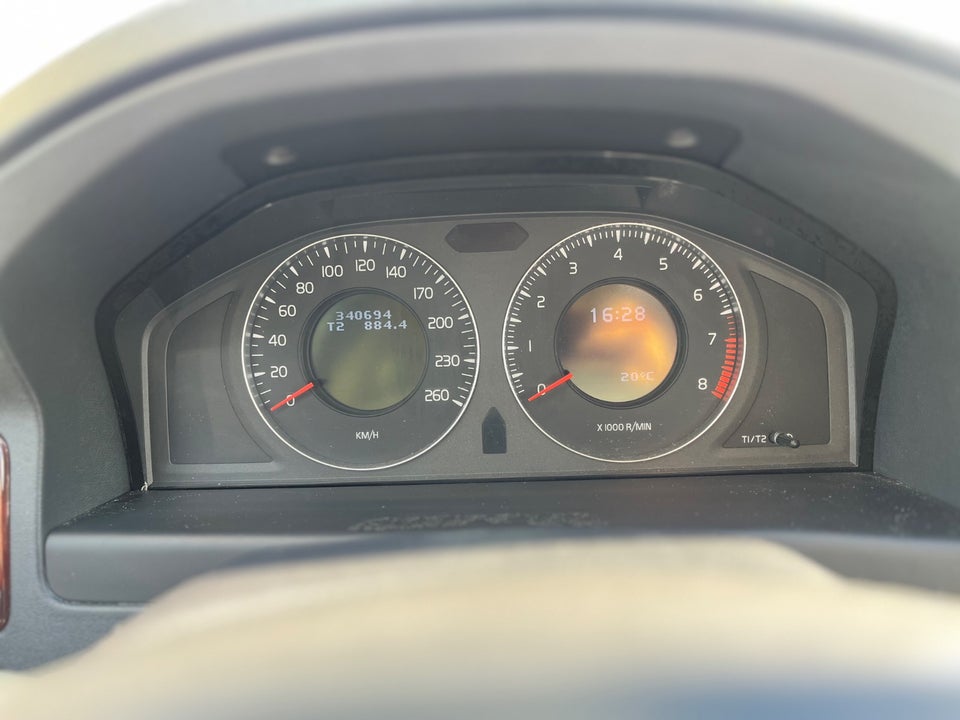 Volvo V70 3,2 Summum aut. 5d