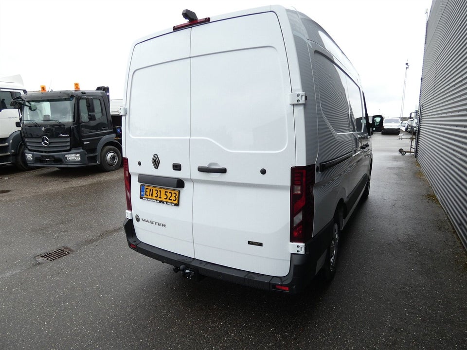 Renault Master V T35 87 E-Tech L2H2 Kassevogn Tekno