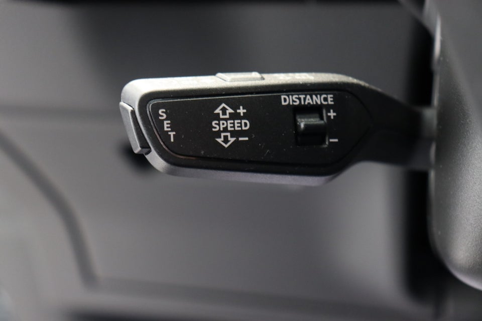 Audi e-tron 55 S-line Sportback quattro 5d