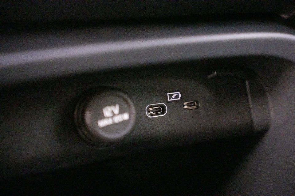 Volvo XC40 P6 ReCharge Plus 5d