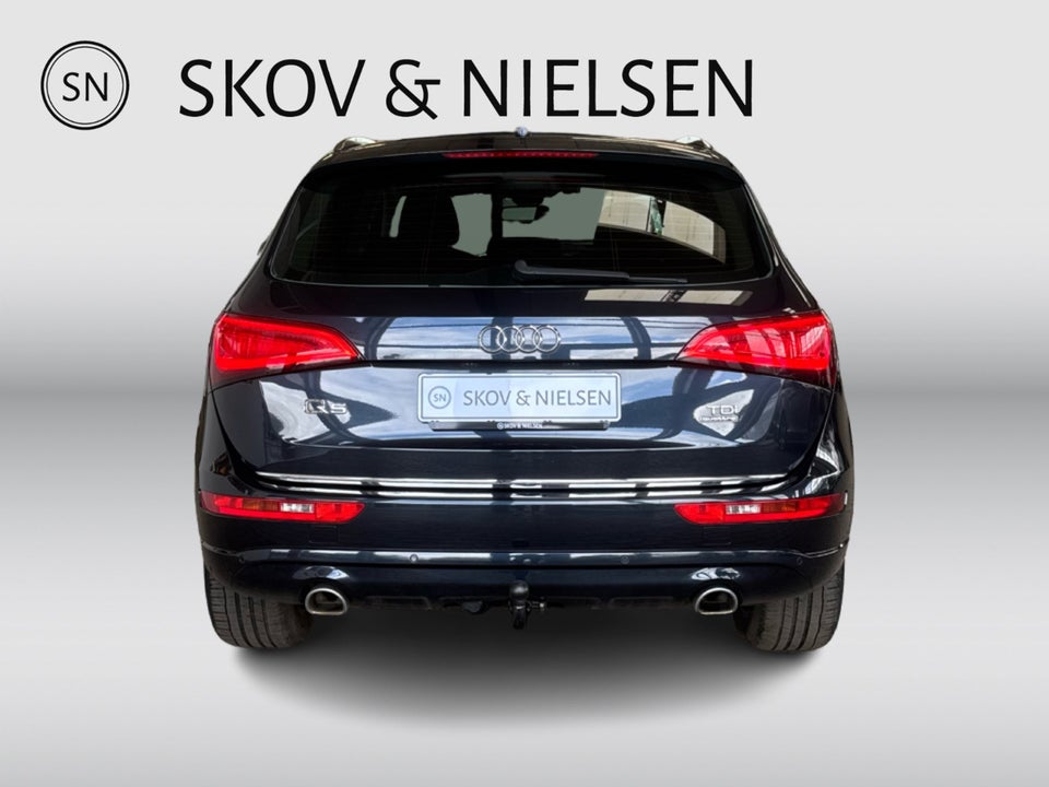 Audi Q5 3,0 TDi 245 quattro S-tr. 5d
