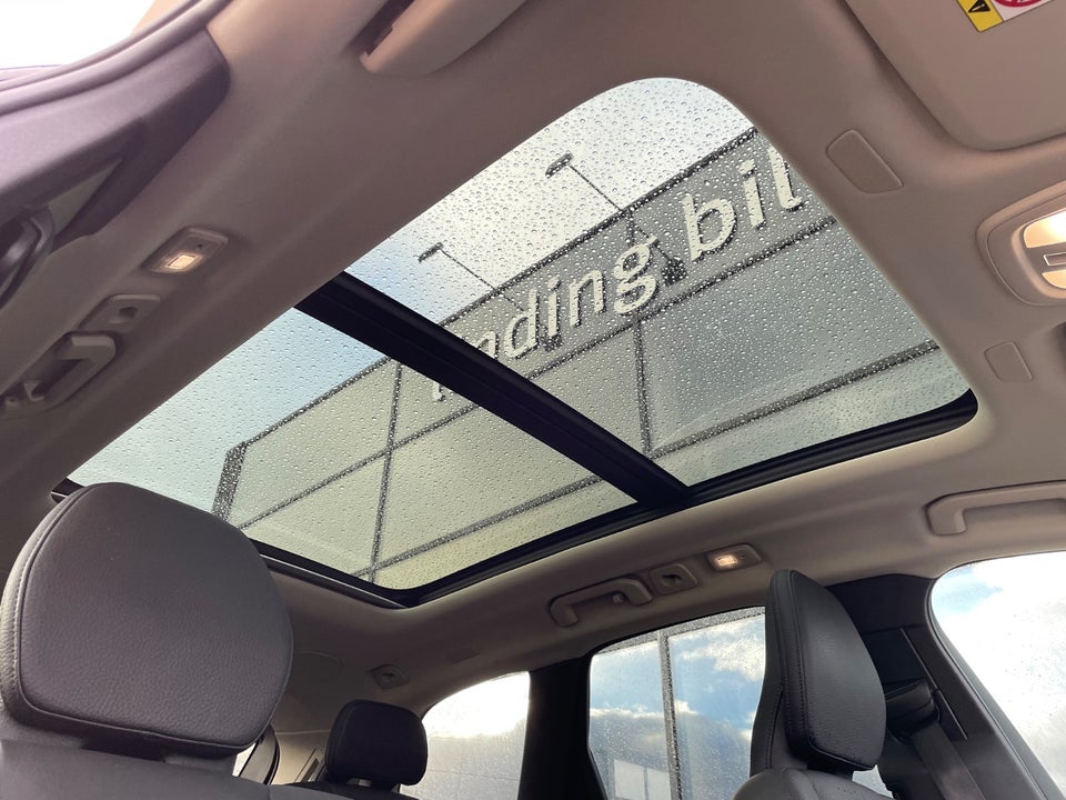 Volvo XC60 2,0 T8 ReCharge Inscription aut. AWD 5d