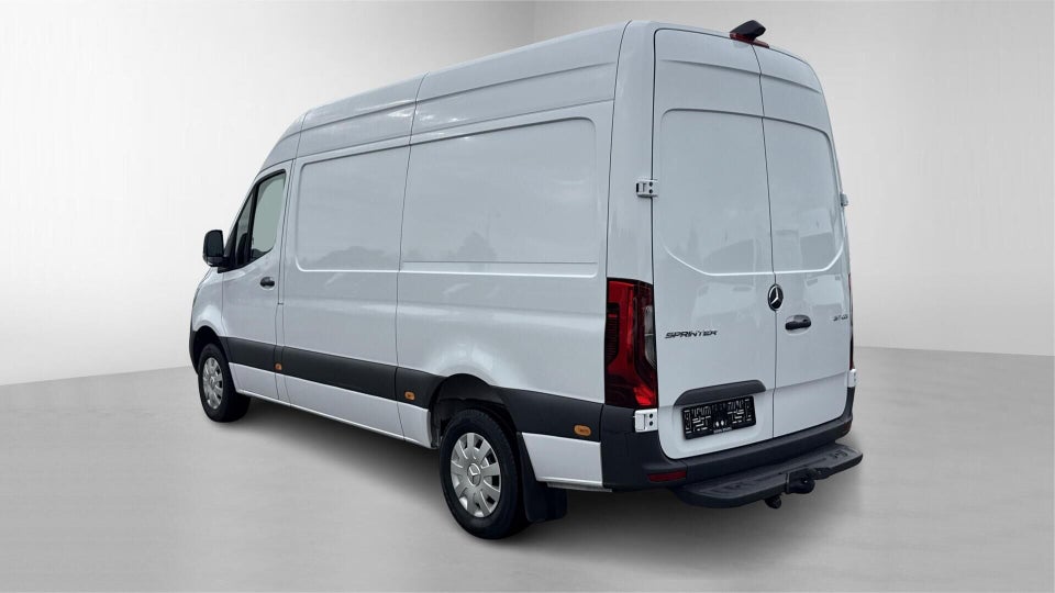 Mercedes Sprinter 317 2,0 CDi A2 Kassevogn aut. RWD