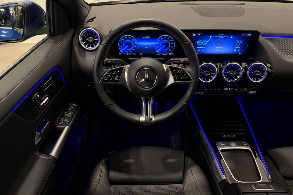 Mercedes EQA300 Progressive 4Matic 5d