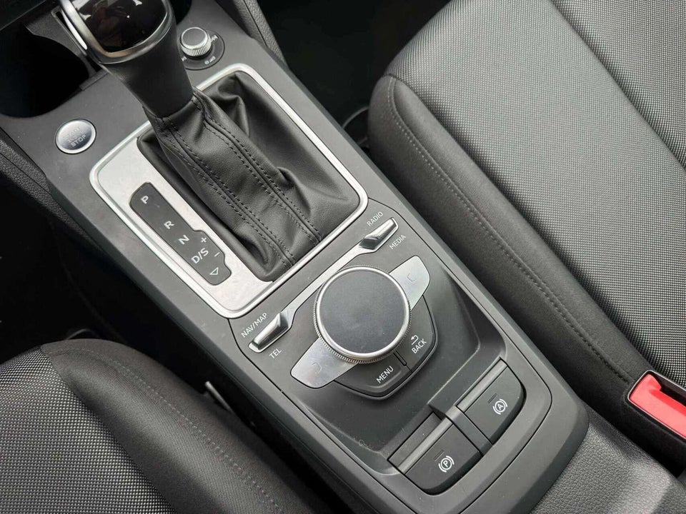 Audi Q2 35 TFSi Prestige S-tr. 5d
