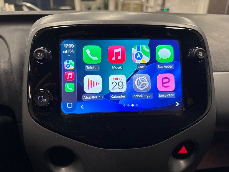 Toyota Aygo 1,0 VVT-i x-press 5d