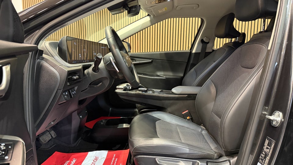 Kia EV6 77 Long Range Access 5d