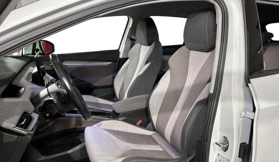 Skoda Enyaq 60 iV Selection Lodge 5d