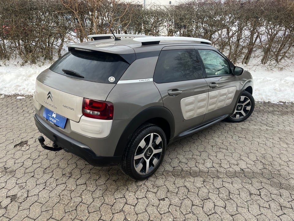 Citroën C4 Cactus 1,2 PureTech 82 Shine ETG 5d