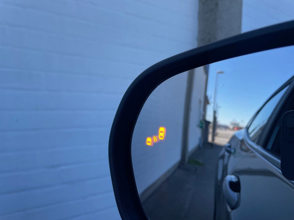 Ford Puma 1,0 EcoBoost mHEV Titanium DCT 5d