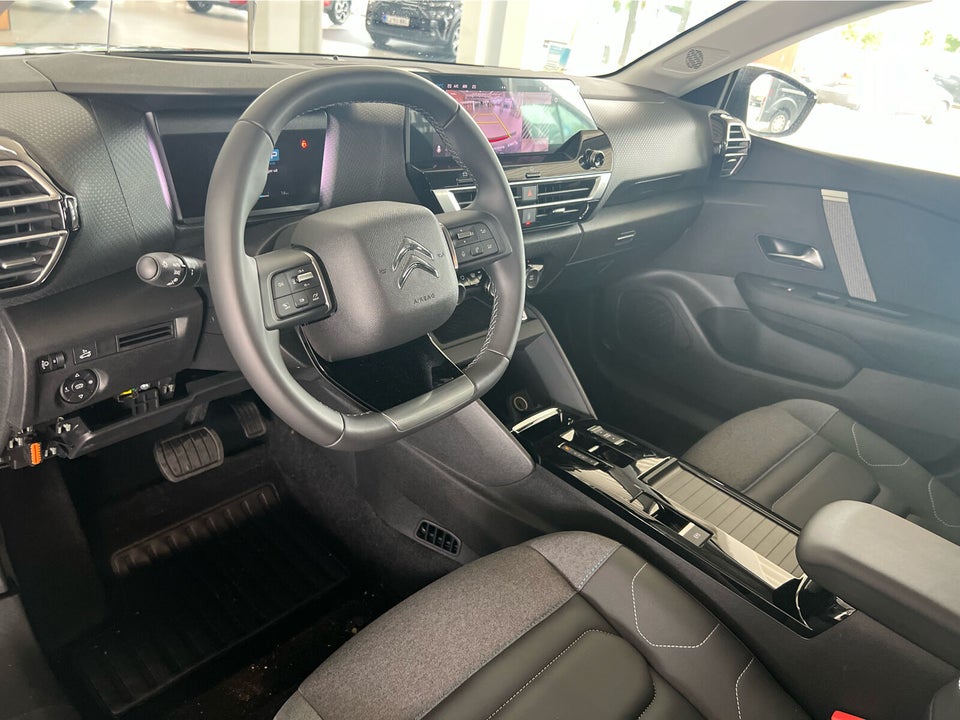 Citroën ë-C4 X 50 Max 4d