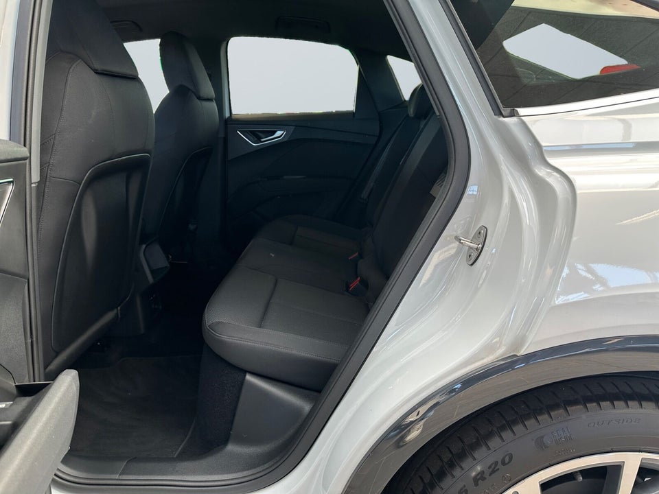 Audi Q4 e-tron 40 Sportback 5d