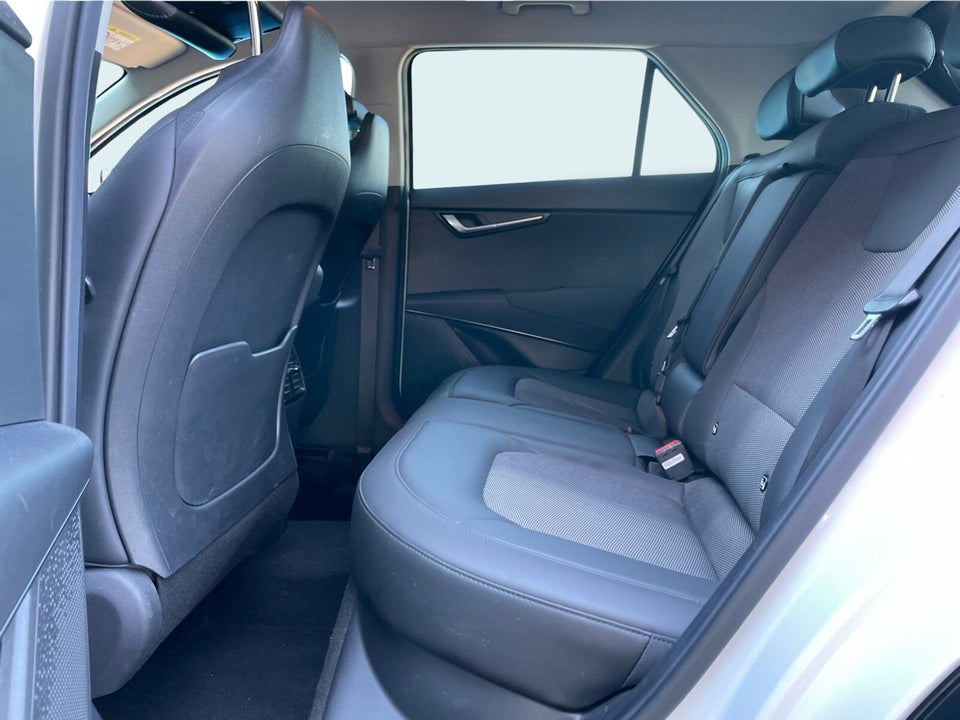 Kia Niro 1,6 PHEV Prestige DCT 5d