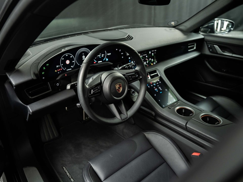 Porsche Taycan Performance+ Sport Turismo 5d