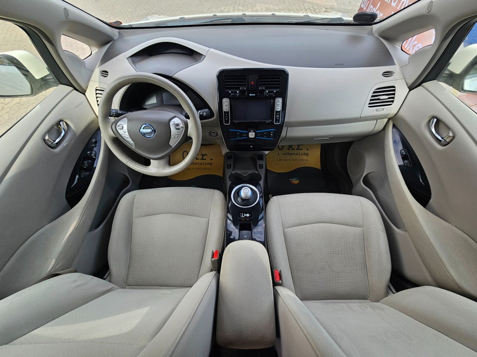 Nissan Leaf 24 5d