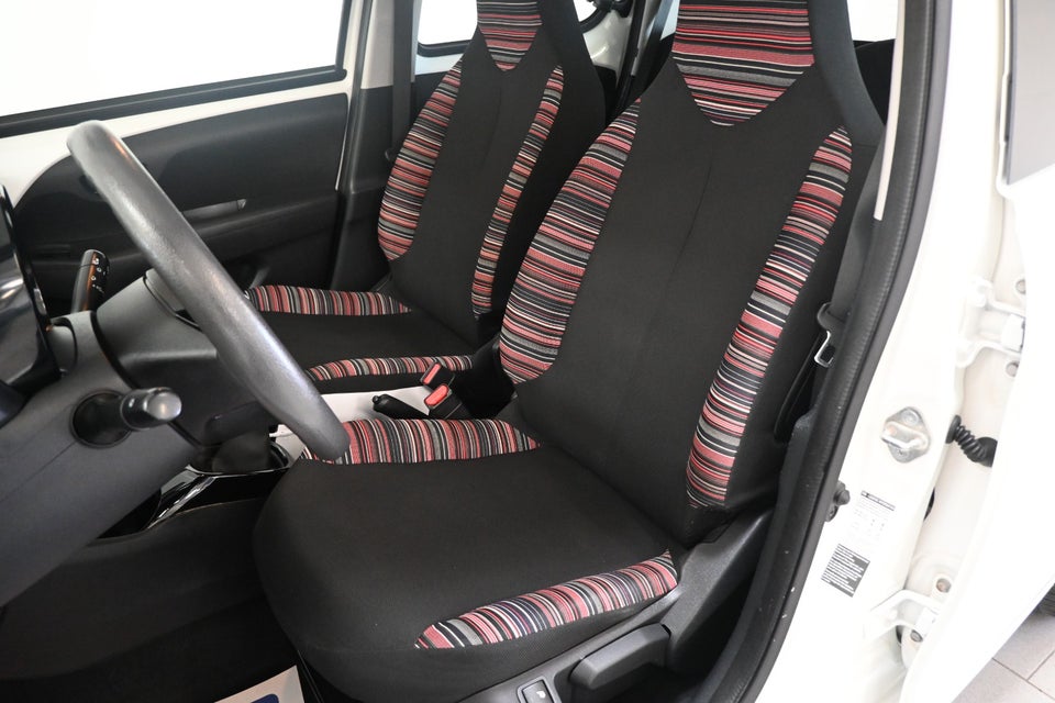 Citroën C1 1,0 VTi Attaque 5d
