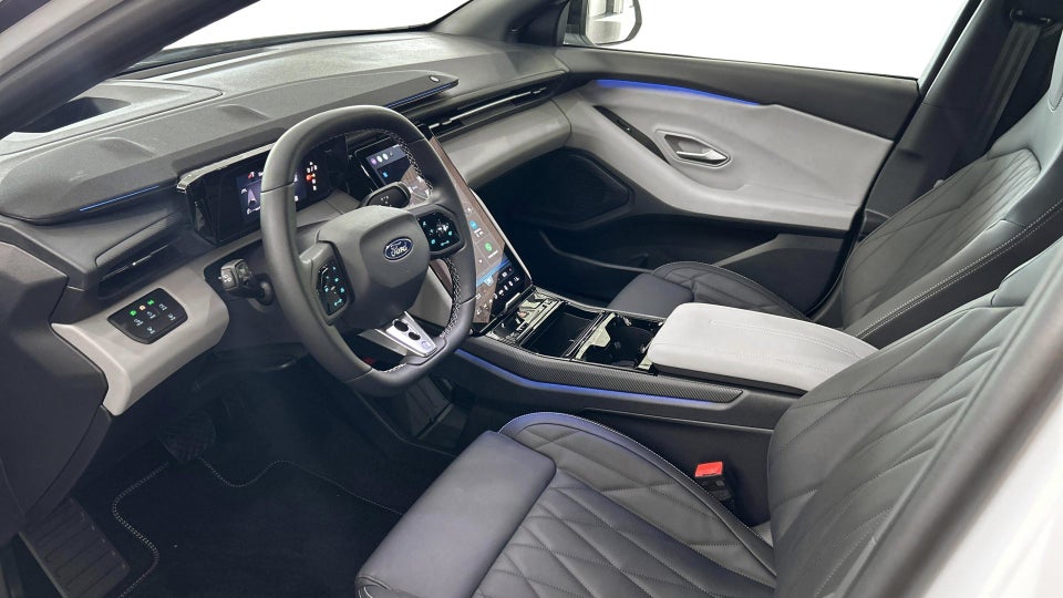 Ford Capri 82 Premium Extended Range 5d