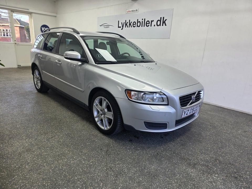 Volvo V50 1,8 Summum 5d