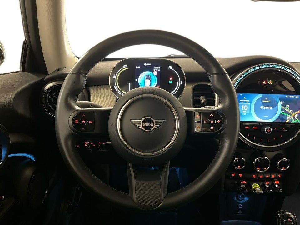 MINI Cooper SE Edition Premium Plus 3d