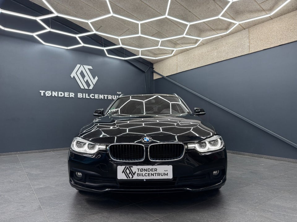 BMW 320d 2,0 Touring Advantage aut. 5d