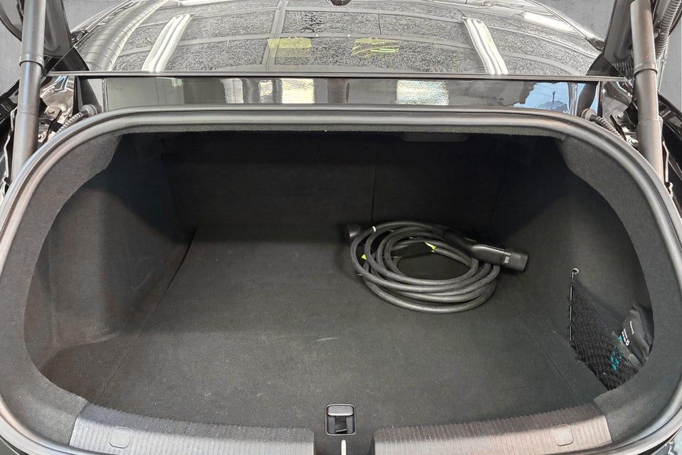 NIO ET5 75 Standard Range 4d