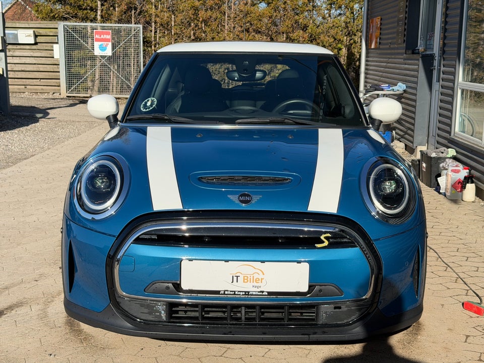 MINI Cooper SE Maximise 3d