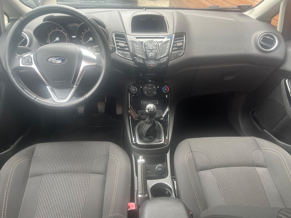 Ford Fiesta 1,0 EcoBoost Titanium 5d